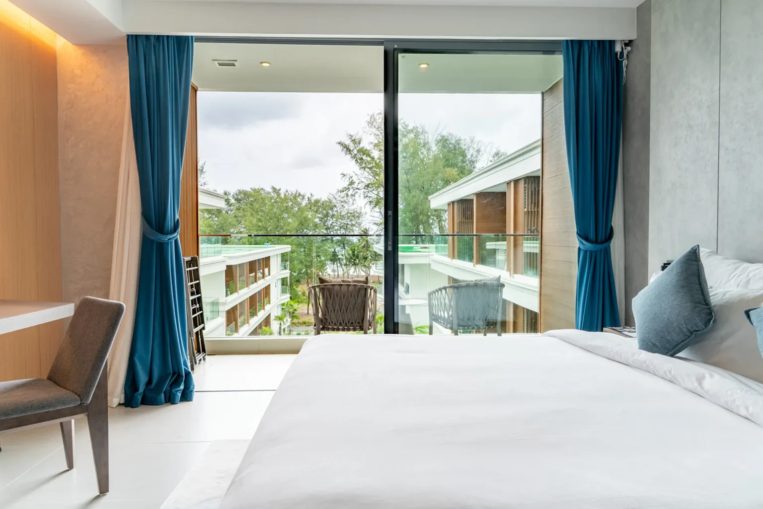 Kora Beach Resort Phuket_Accomodations_Premier Sea View (7) 1