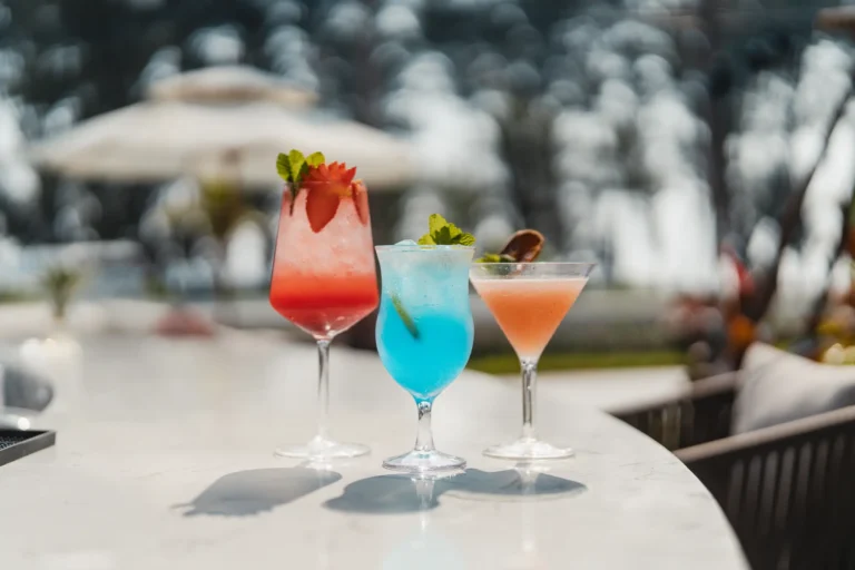 Pool Bar 2